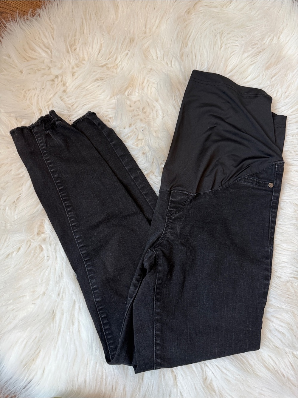 sofia by sofia vergara Black Skinny Maternity Jeans